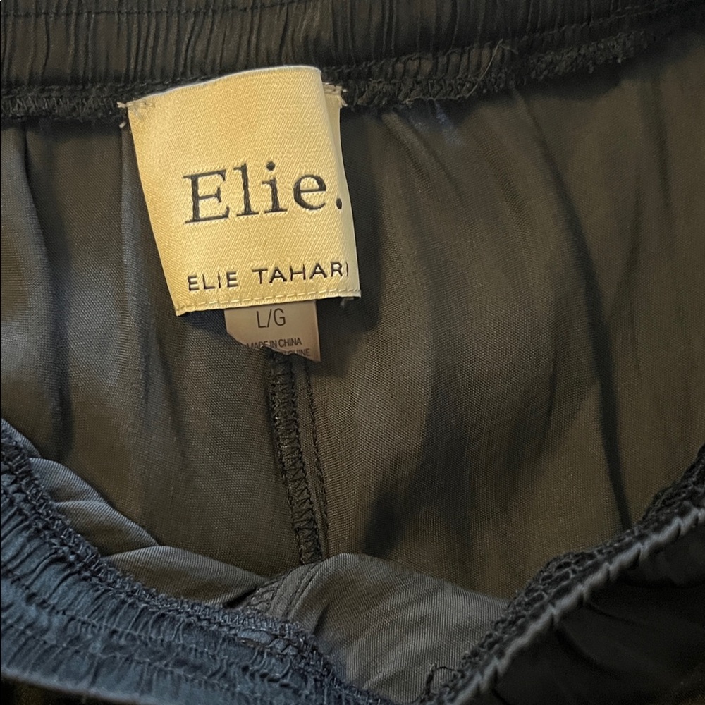 Elie Tahari Black Elastic Waist Pants